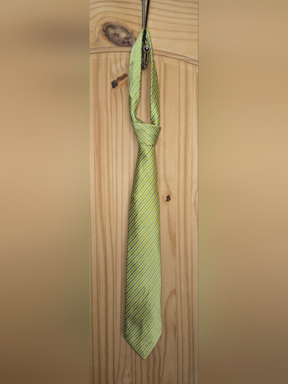 Countess Mara Made in USA Green Silver Striped Men's Necktie Vintage Style